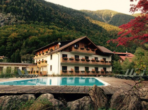 Гостиница B&B Seehotel am Hallstättersee, Обертраун